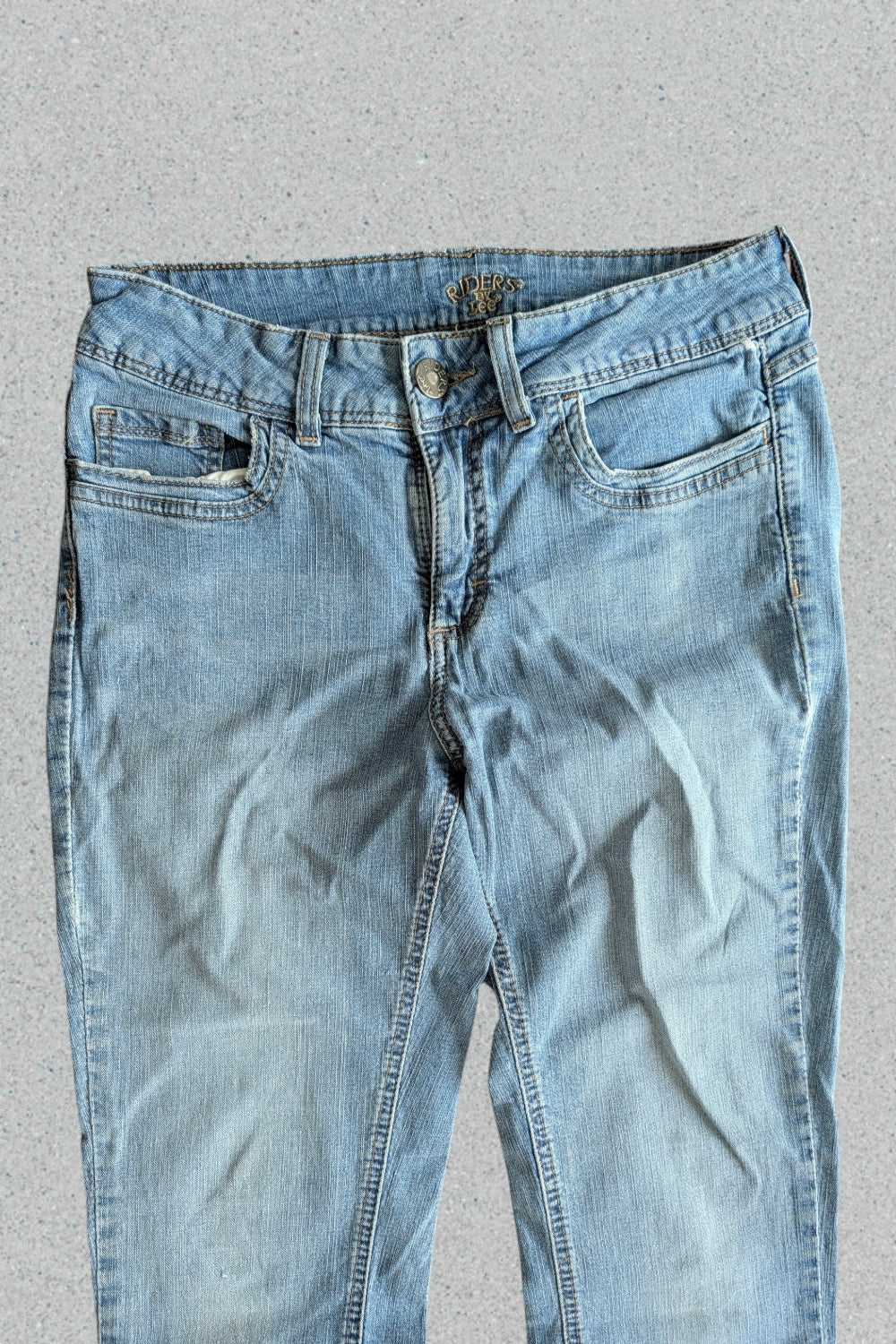 Riders by Lee Y2K Flared Jeans ✦ Vintage Bootcut mit verzierten Gesäßtaschen