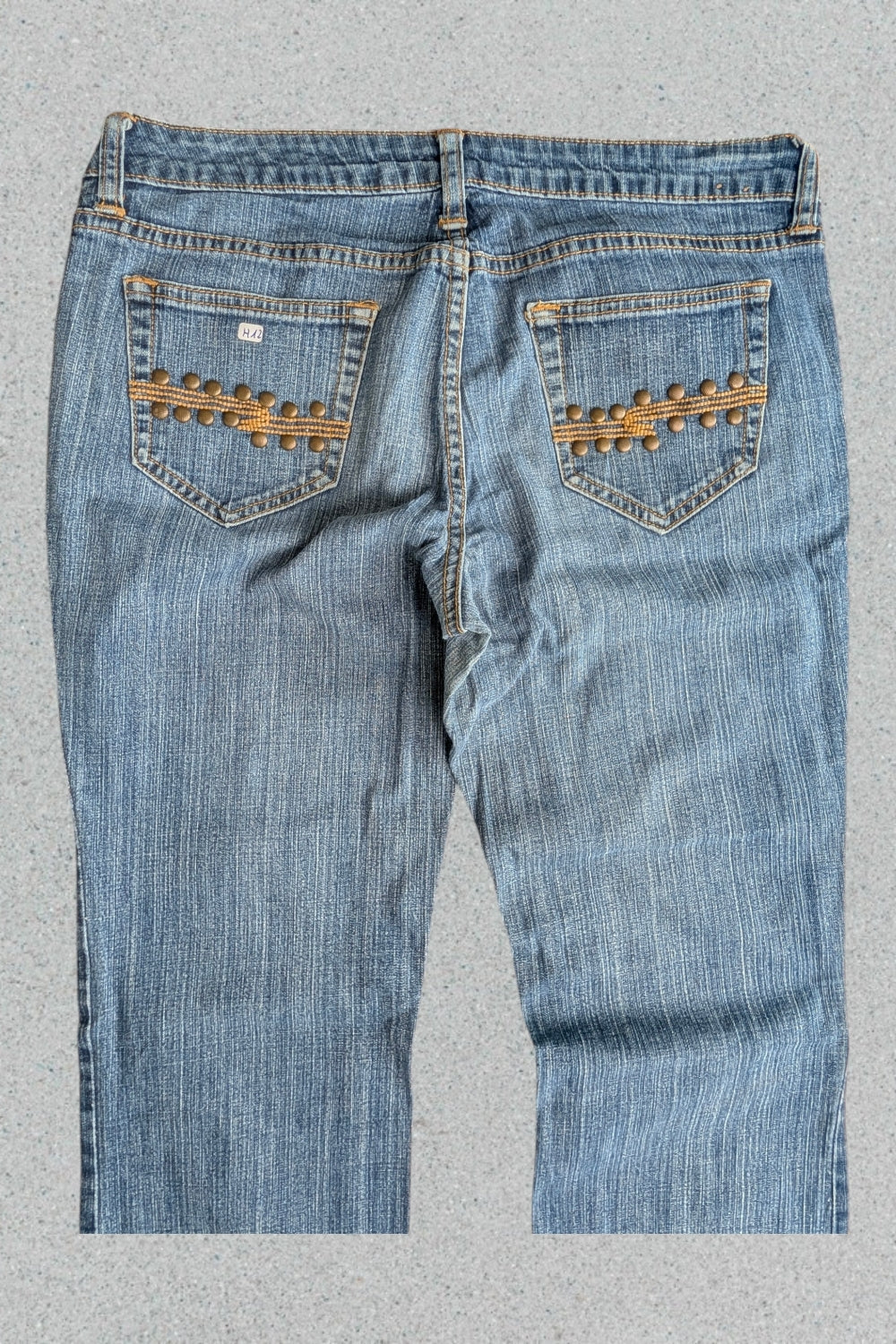 Vintage Bootcut Jeans Y2K Style - perfekt für den Retro-Look